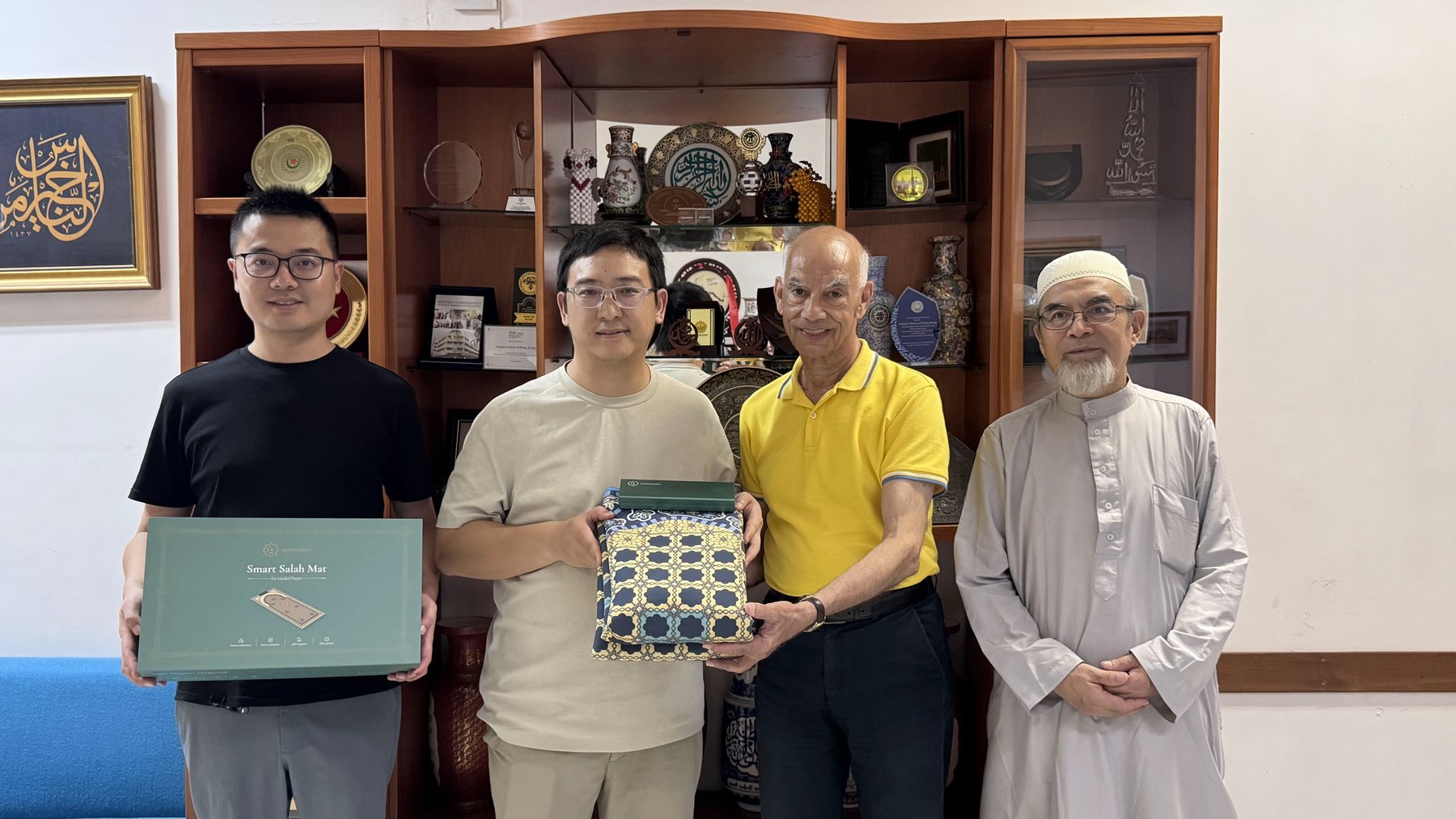 NoorConnect donation presentation at Ammar Mosque in Hong Kong